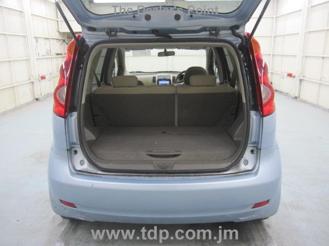 NISSAN NOTE 2007 Image 6