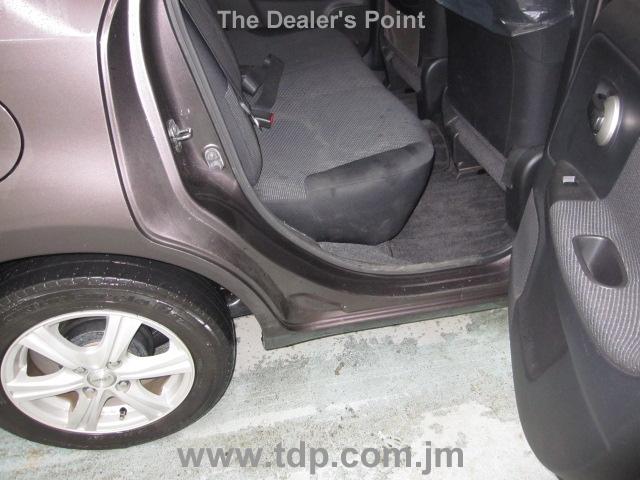 NISSAN NOTE 2008 Image 11