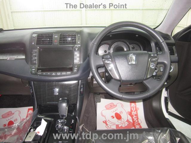 TOYOTA CROWN 2008 Image 2