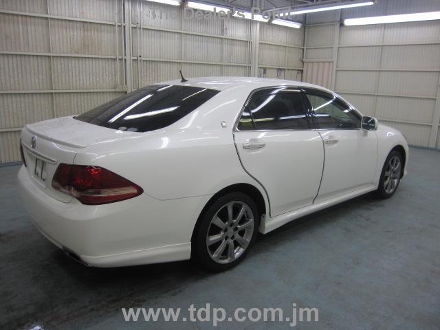 TOYOTA CROWN 2008 Image 3