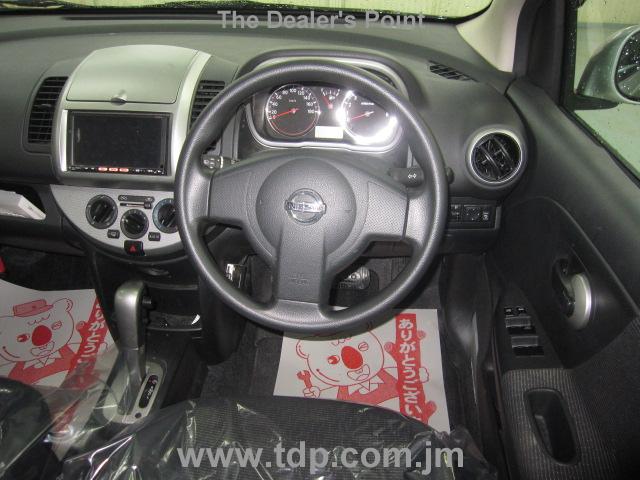 NISSAN NOTE 2008 Image 2