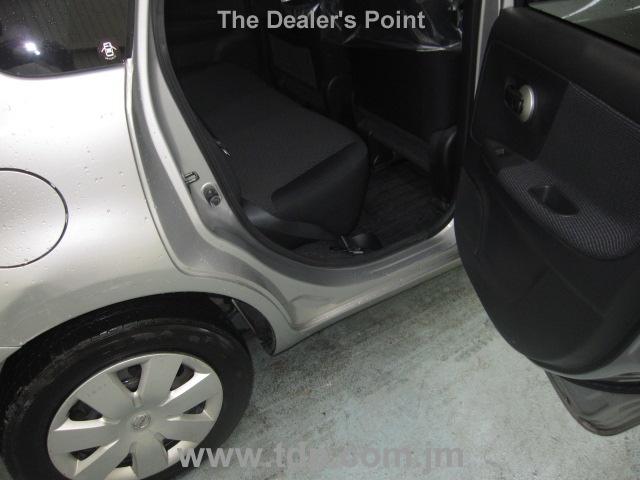 NISSAN NOTE 2008 Image 11