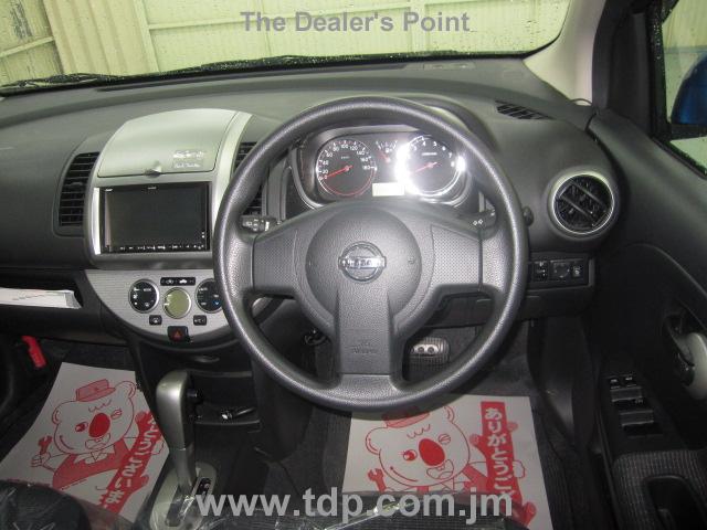 NISSAN NOTE 2008 Image 2