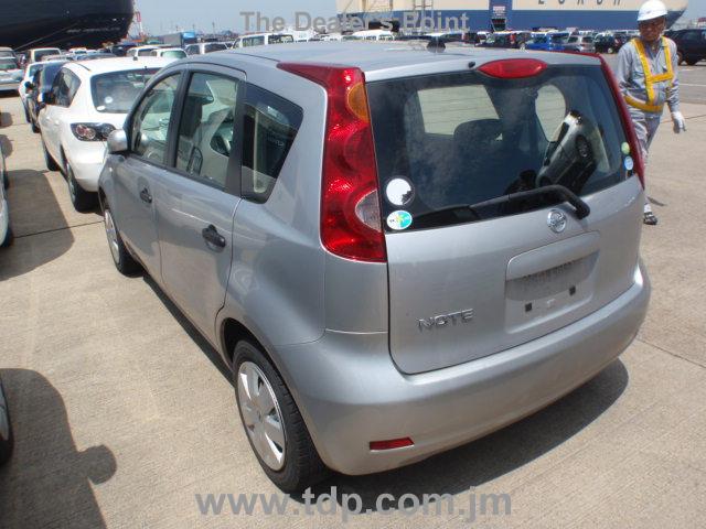 NISSAN NOTE 2010 Image 5