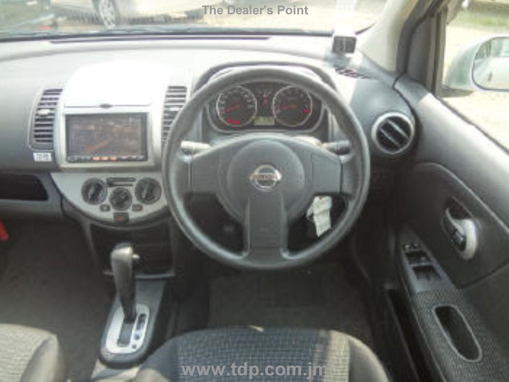 NISSAN NOTE 2009 Image 2