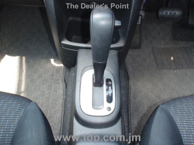 NISSAN NOTE 2009 Image 9