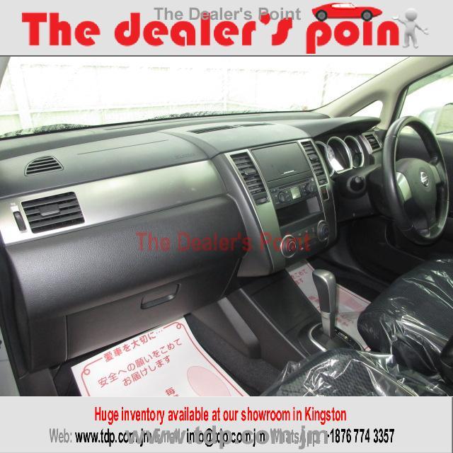 NISSAN TIIDA 2011 Image 7