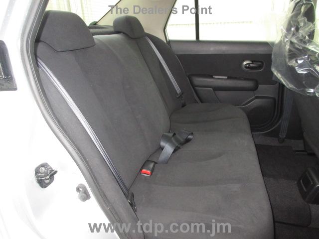 NISSAN TIIDA LATIO 2011 Image 9