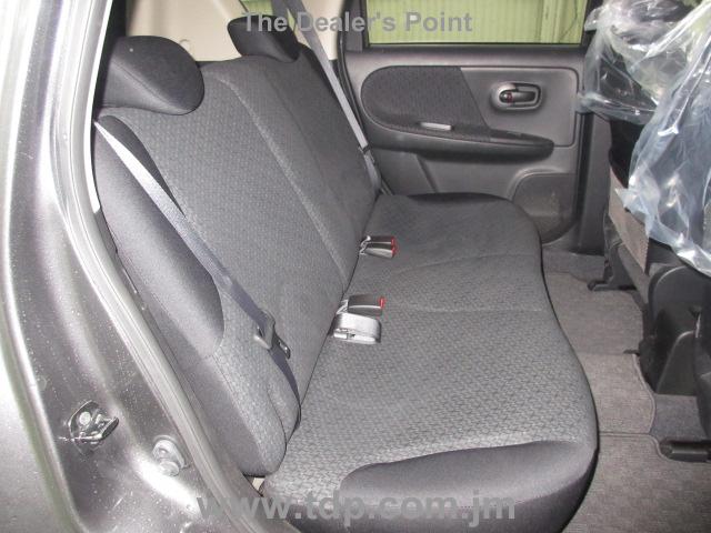 NISSAN NOTE 2011 Image 9