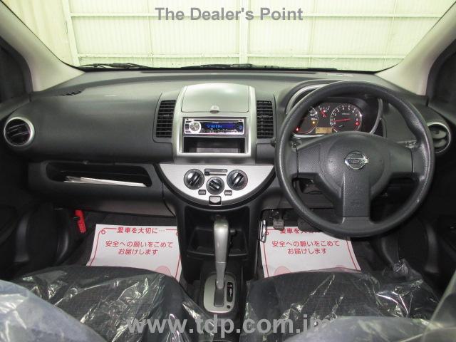 NISSAN NOTE 2010 Image 2