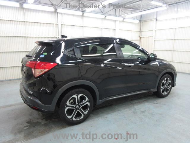 HONDA VEZEL 2015 Image 3