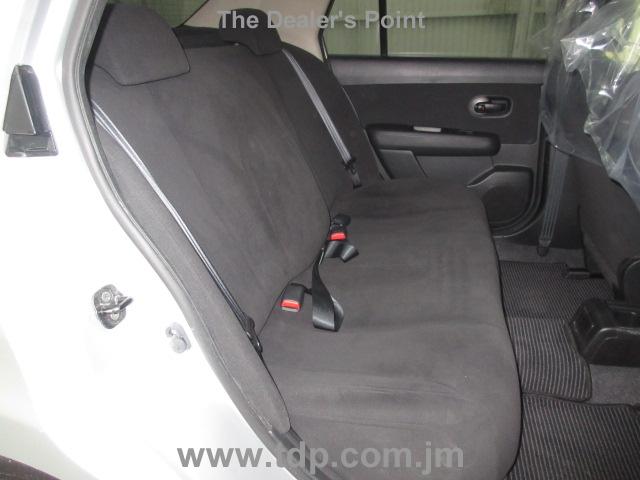 NISSAN TIIDA LATIO 2011 Image 9