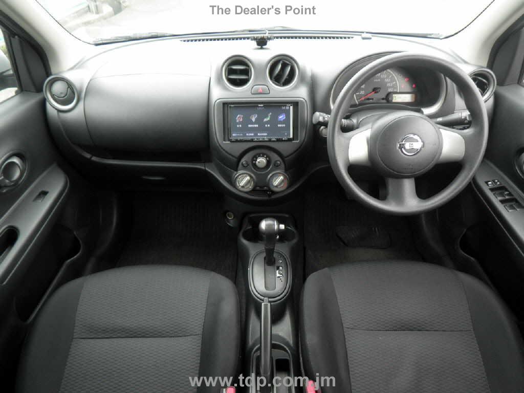 NISSAN MARCH 2012 Image 3