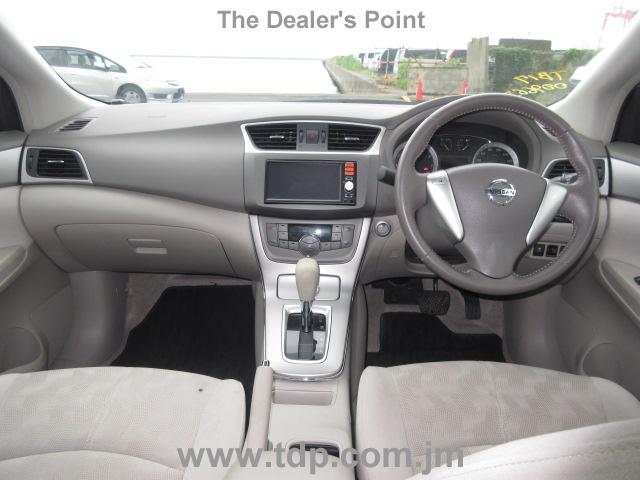 NISSAN SYLPHY 2013 Image 2