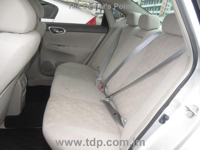 NISSAN SYLPHY 2013 Image 11