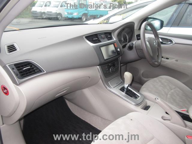 NISSAN SYLPHY 2013 Image 12