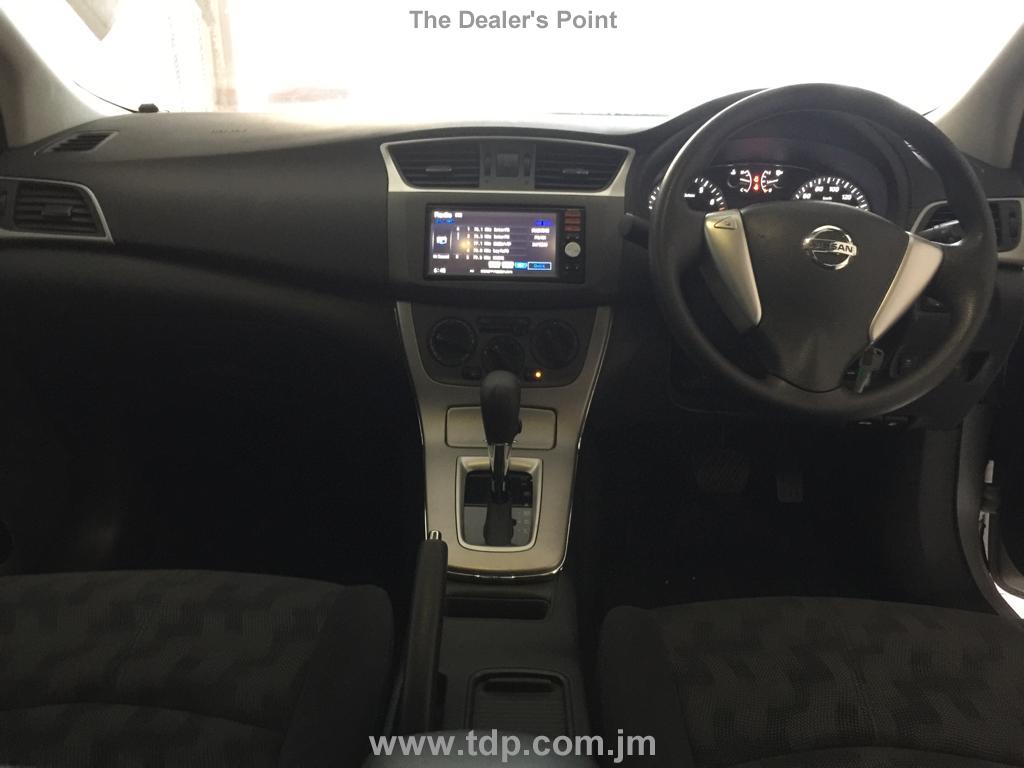 NISSAN SYLPHY 2013 Image 8