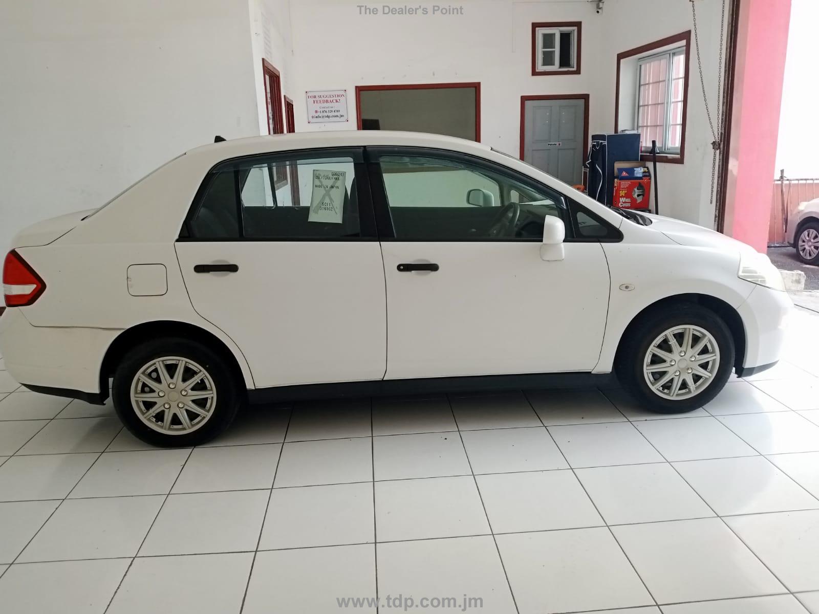 NISSAN TIIDA LATIO 2012 Image 7