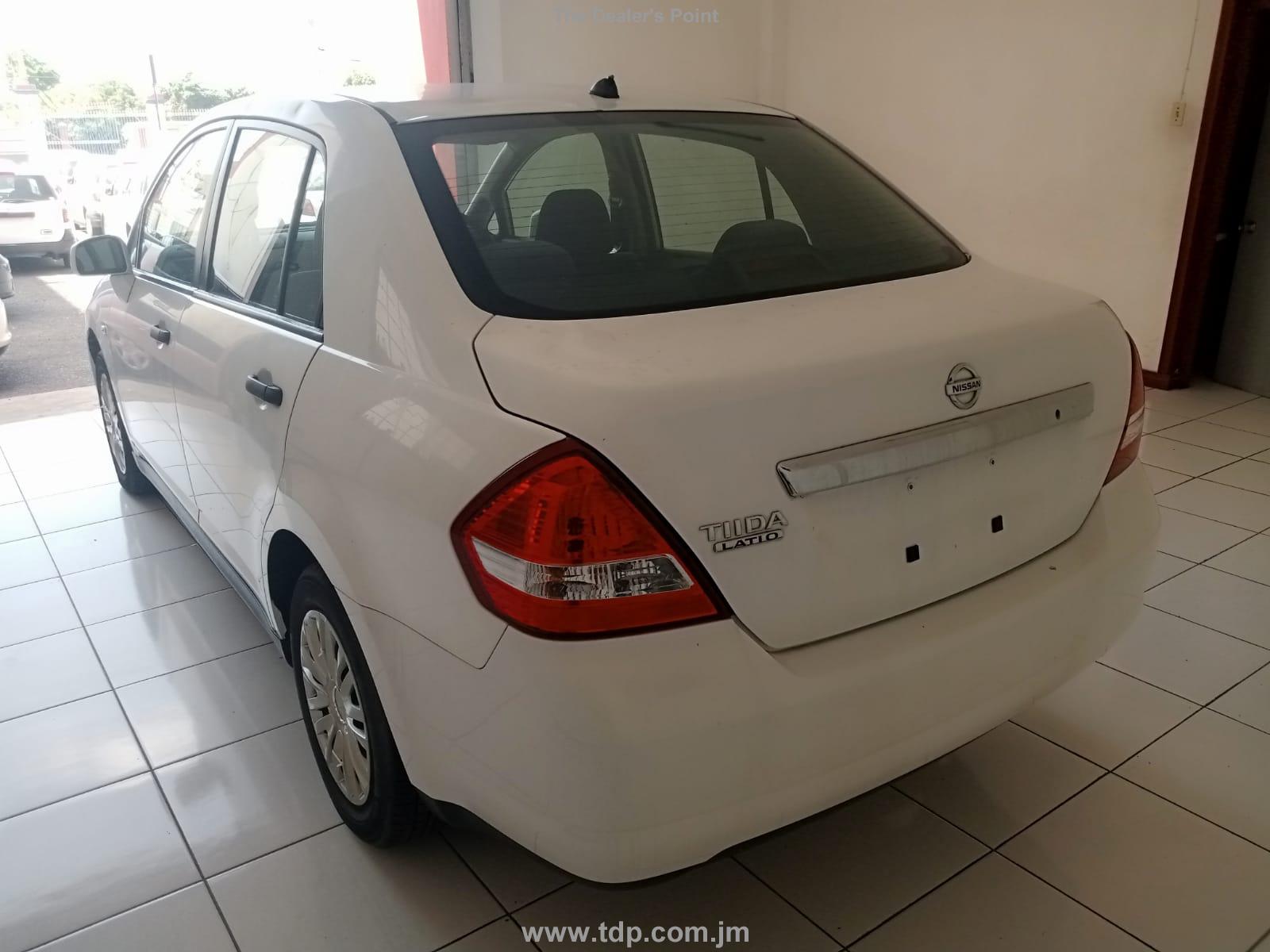 NISSAN TIIDA LATIO 2012 Image 9