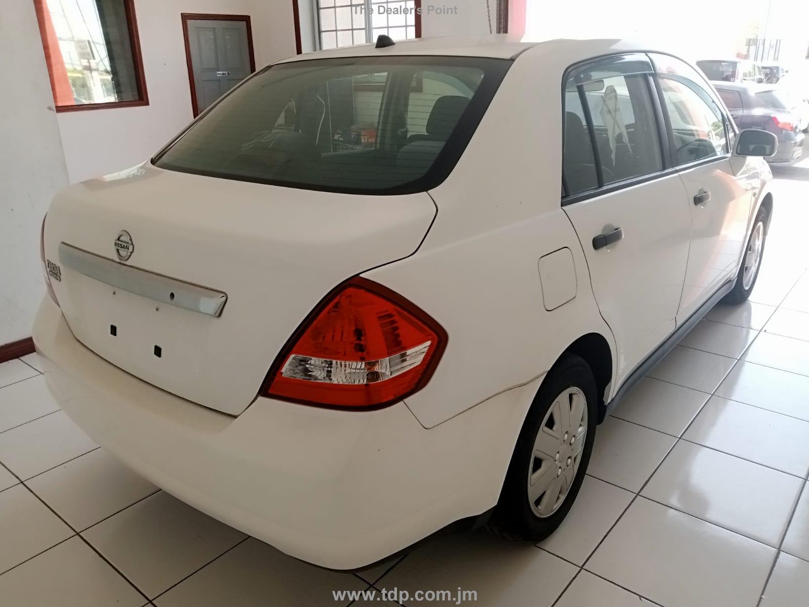 NISSAN TIIDA LATIO 2012 Image 8