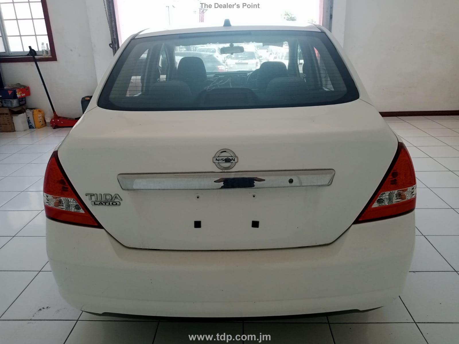 NISSAN TIIDA LATIO 2012 Image 9