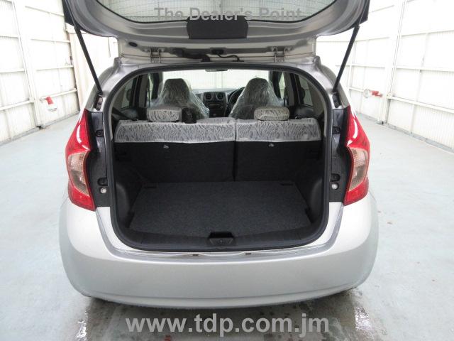 NISSAN NOTE 2012 Image 22