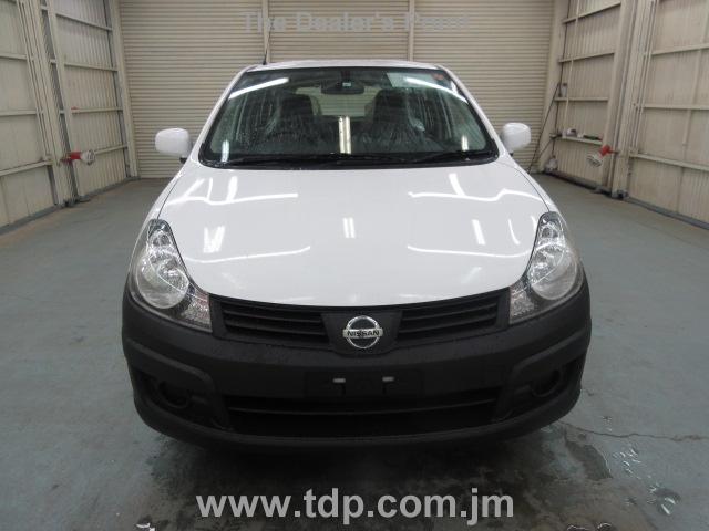 NISSAN A.D S/V 2013 Image 4