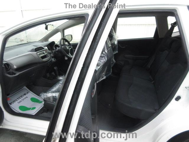 HONDA FIT 2013 Image 19