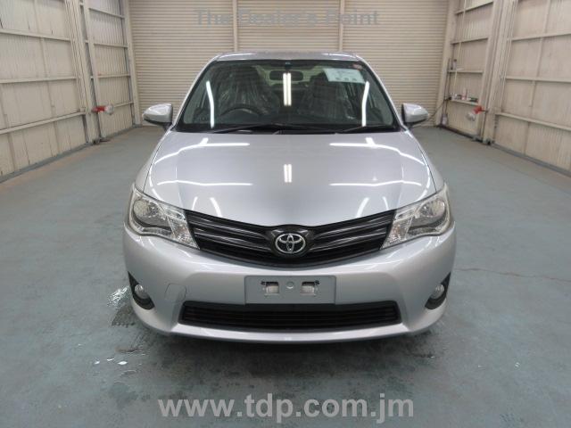 TOYOTA COROLLA AXIO 2013 Image 4