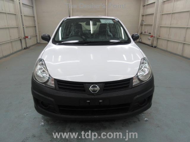 NISSAN A.D S/V 2013 Image 4