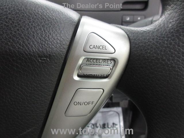 NISSAN SERENA 2012 Image 23