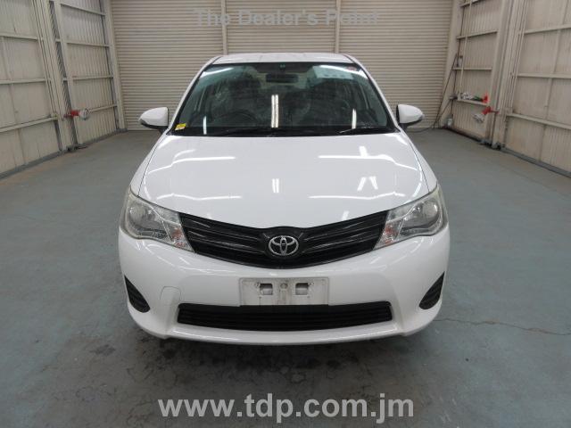 TOYOTA COROLLA AXIO 2013 Image 4
