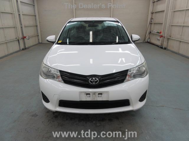 TOYOTA COROLLA AXIO 2013 Image 4