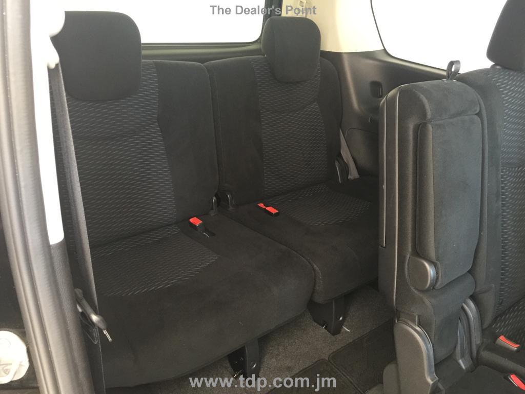 NISSAN SERENA 2013 Image 10