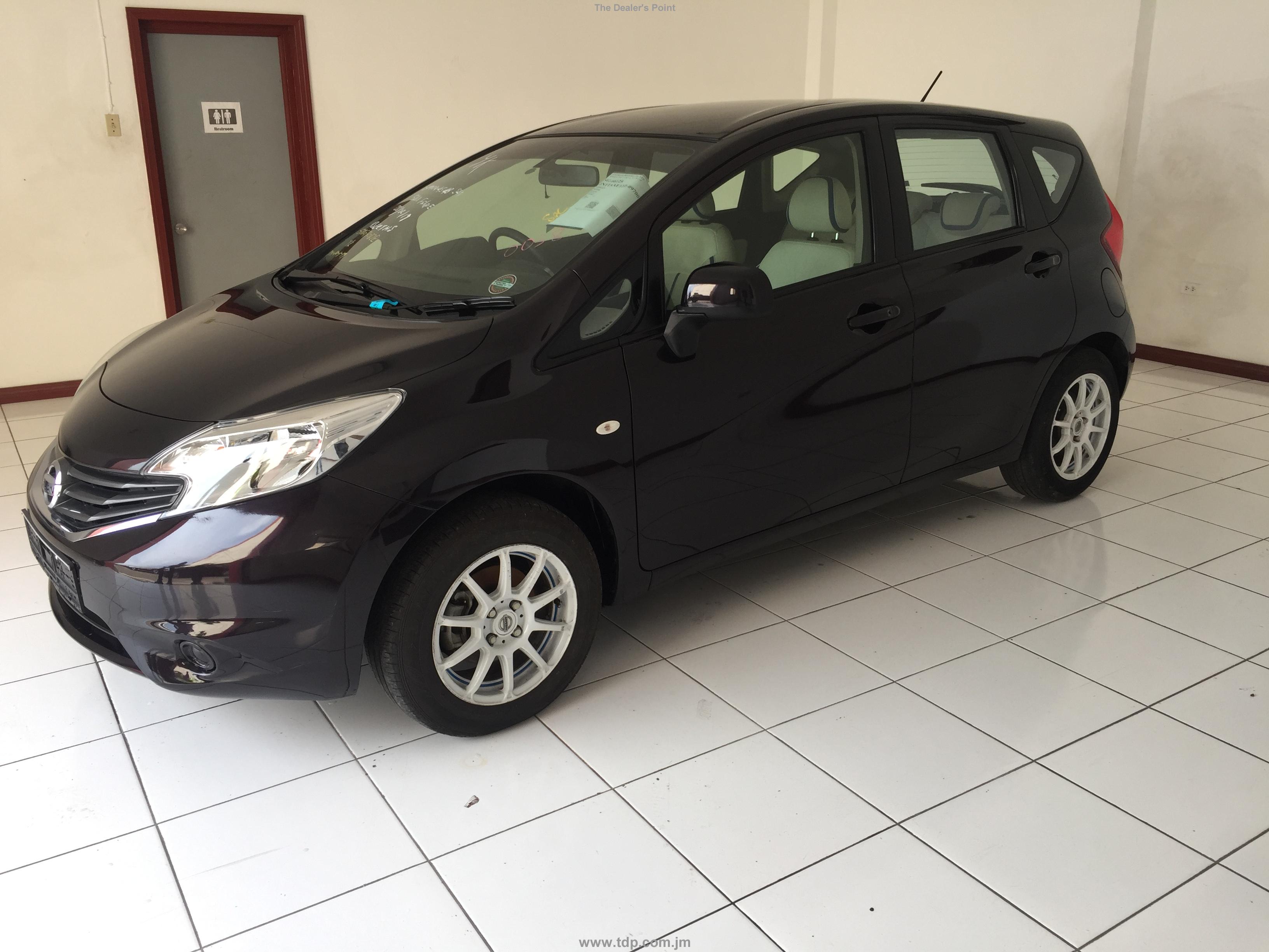 NISSAN NOTE 2014 Image 2