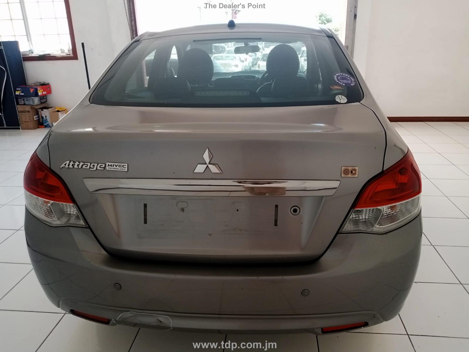 MITSUBISHI ATTRAGE 2015 Image 24