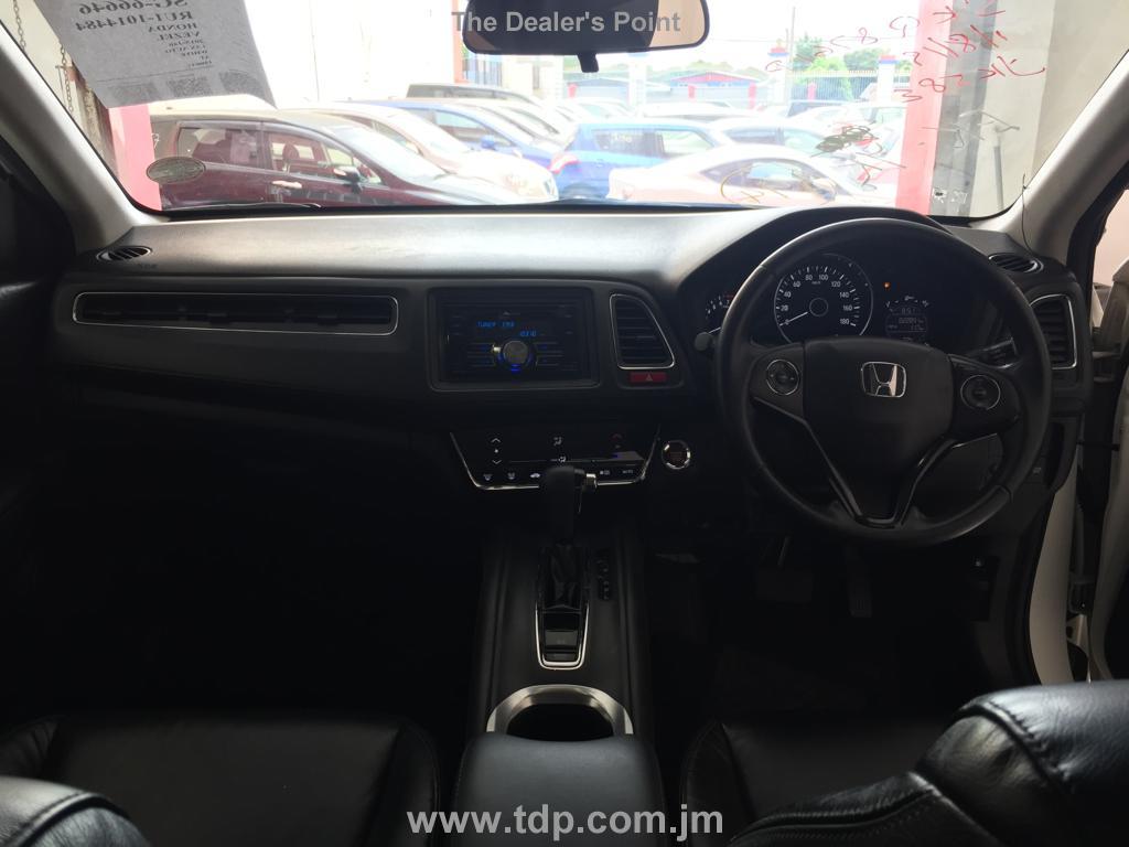 HONDA VEZEL 2015 Image 7