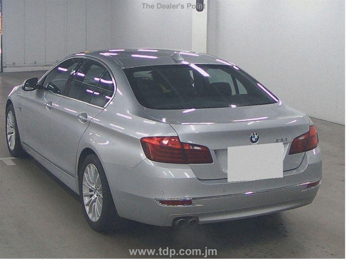 BMW 5-SERIES 2015 Image 2