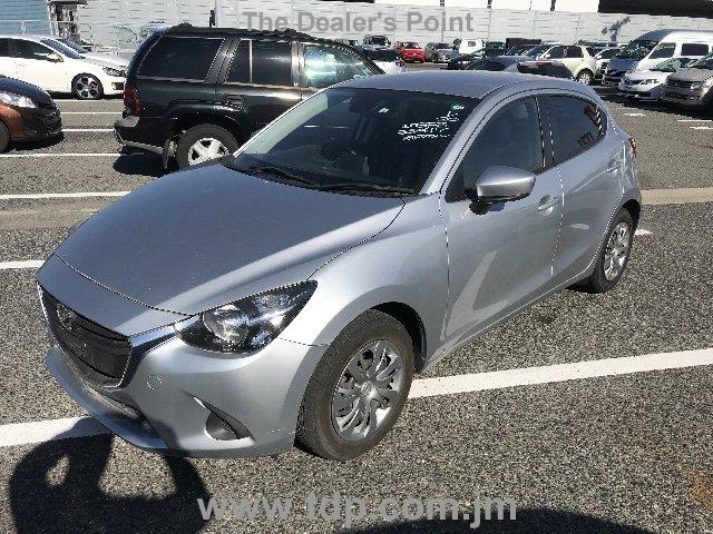 MAZDA DEMIO 2017 Image 21