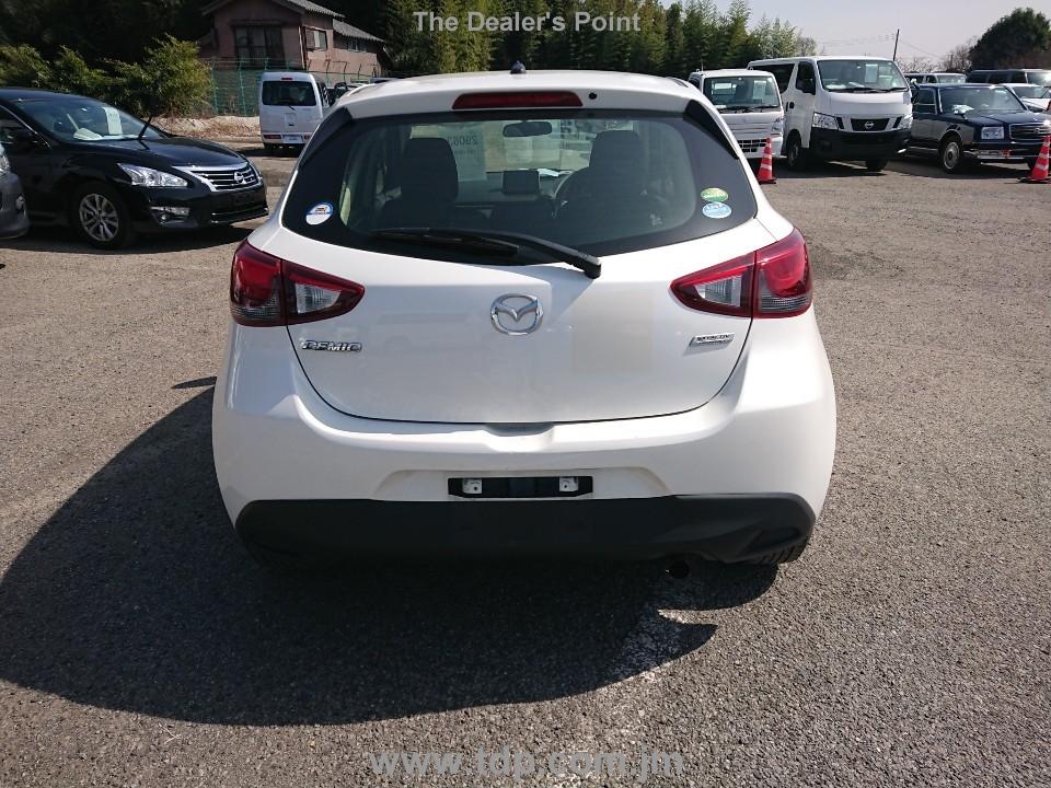 MAZDA DEMIO 2016 Image 3