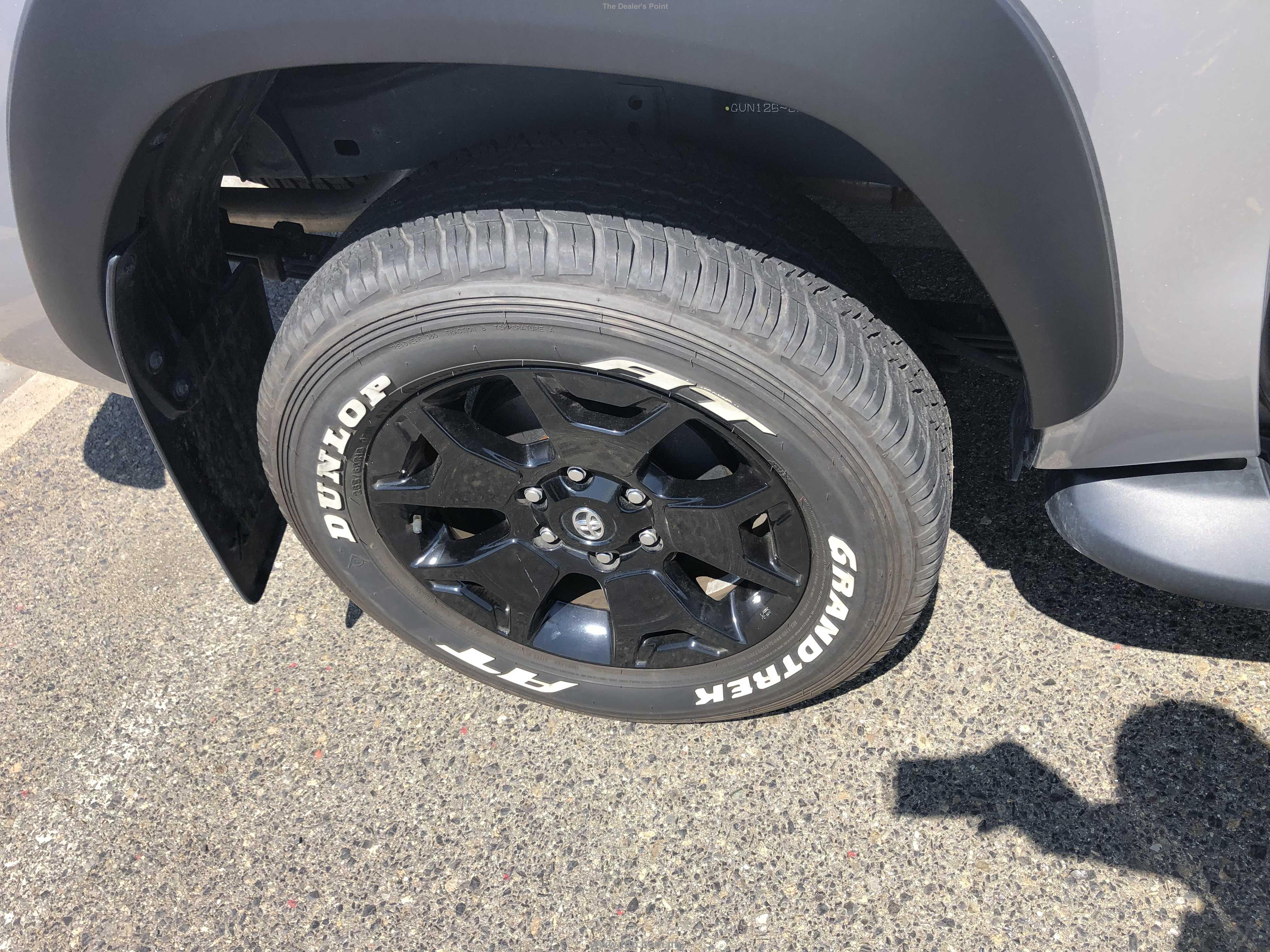 TOYOTA HILUX 2019 Image 24