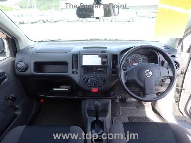 NISSAN A.D S/V 2016 Image 6