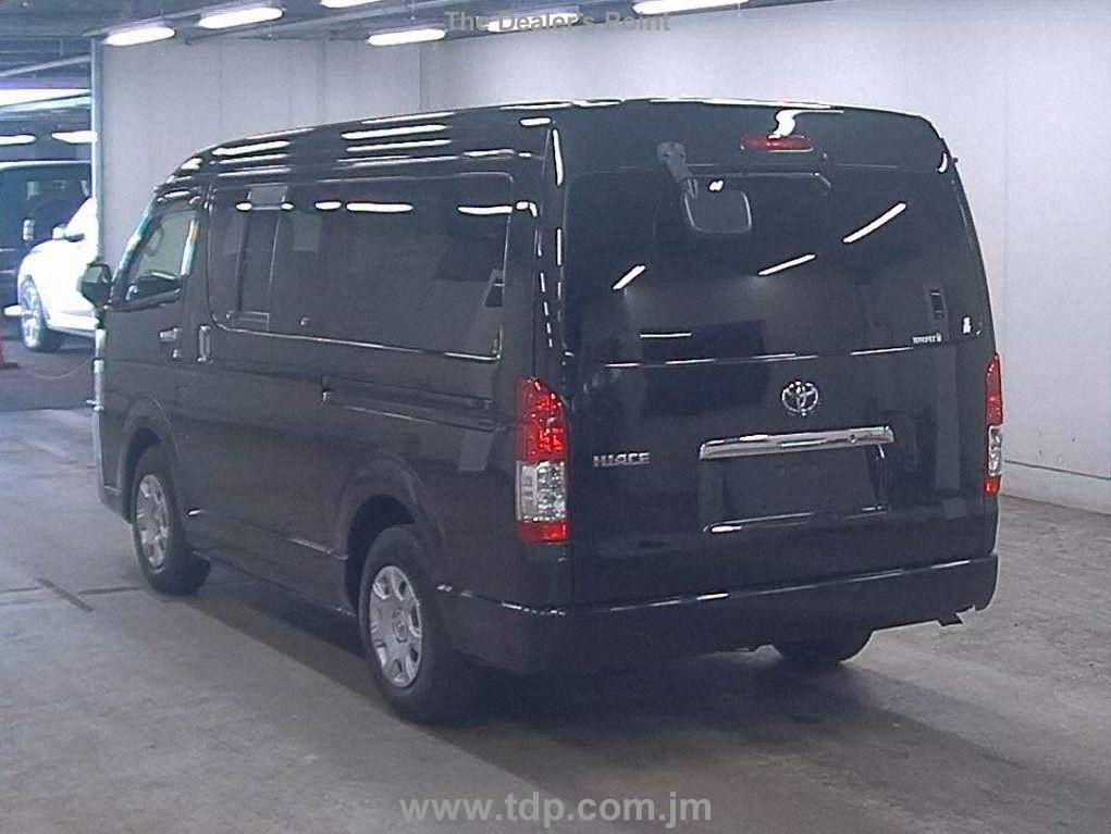 TOYOTA HIACE WAGON 2014 Image 2