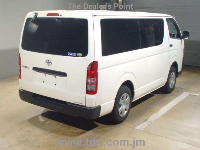 TOYOTA HIACE 2017 Image 2