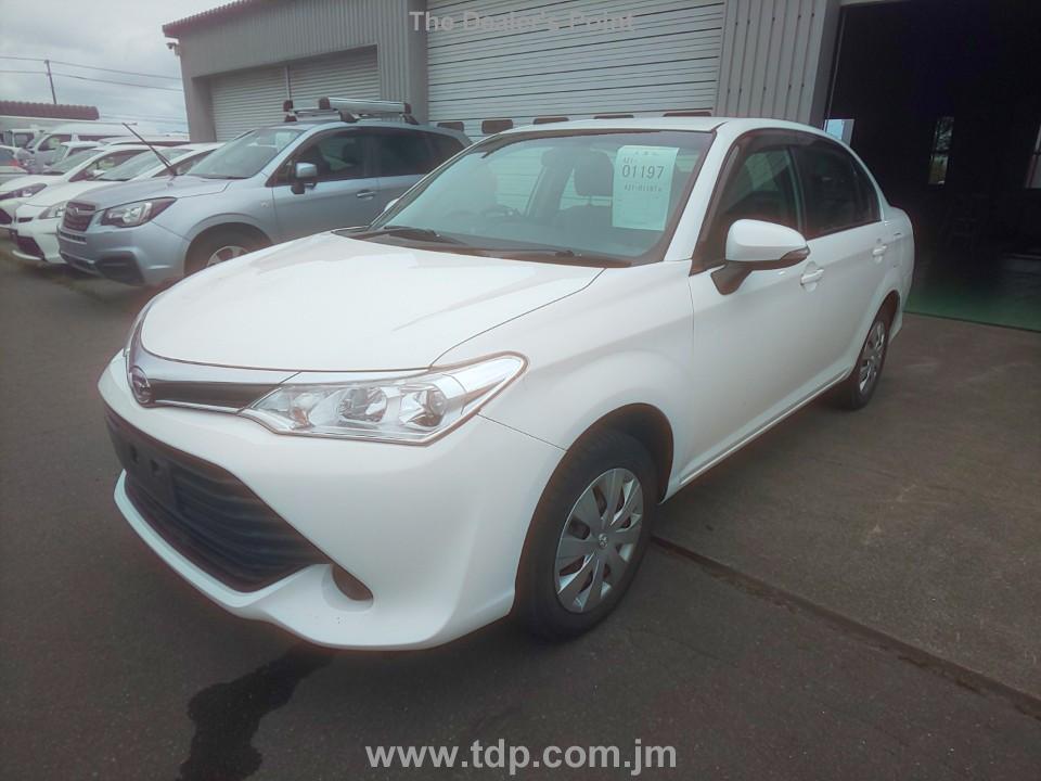 TOYOTA COROLLA AXIO 2016 Image 1