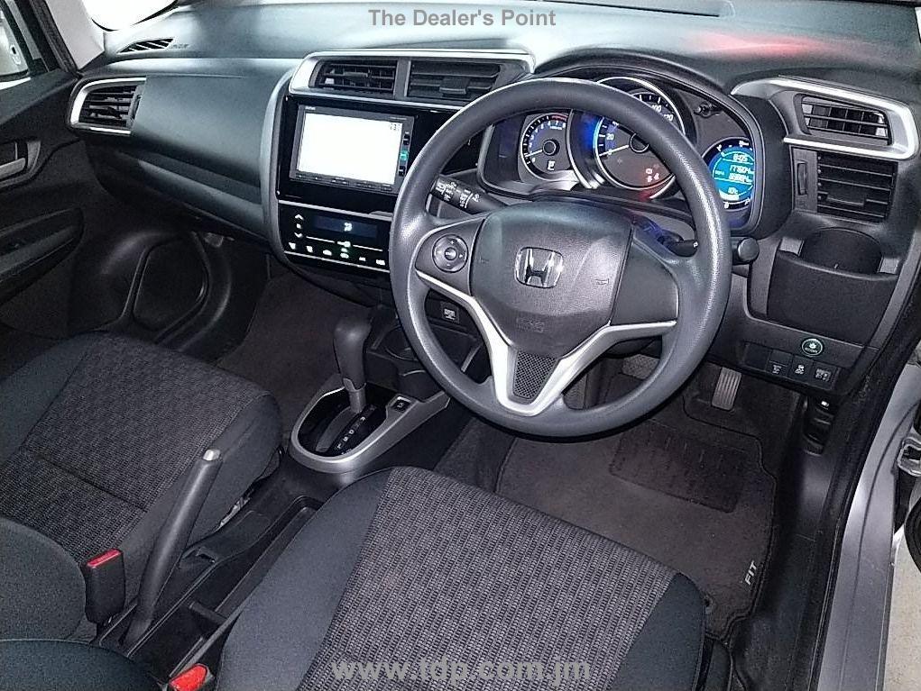 HONDA FIT 2016 Image 3