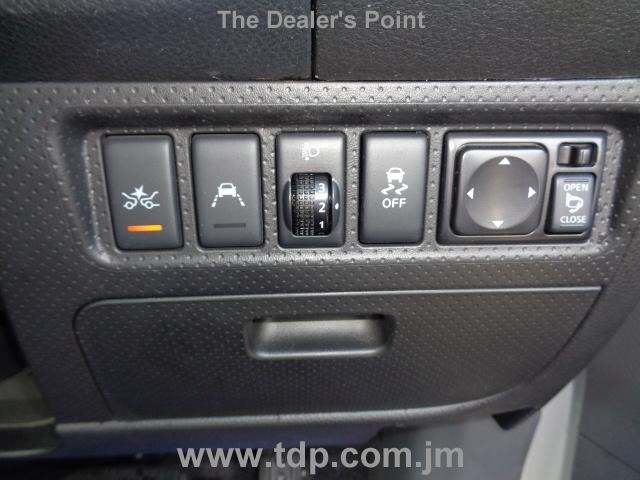 NISSAN NV150 AD 2018 Image 7