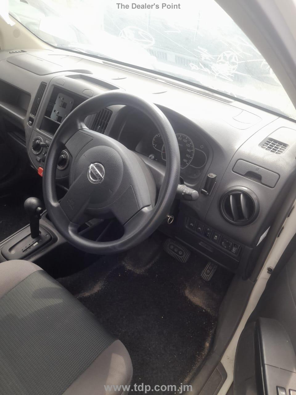 NISSAN NV150 AD 2018 Image 12
