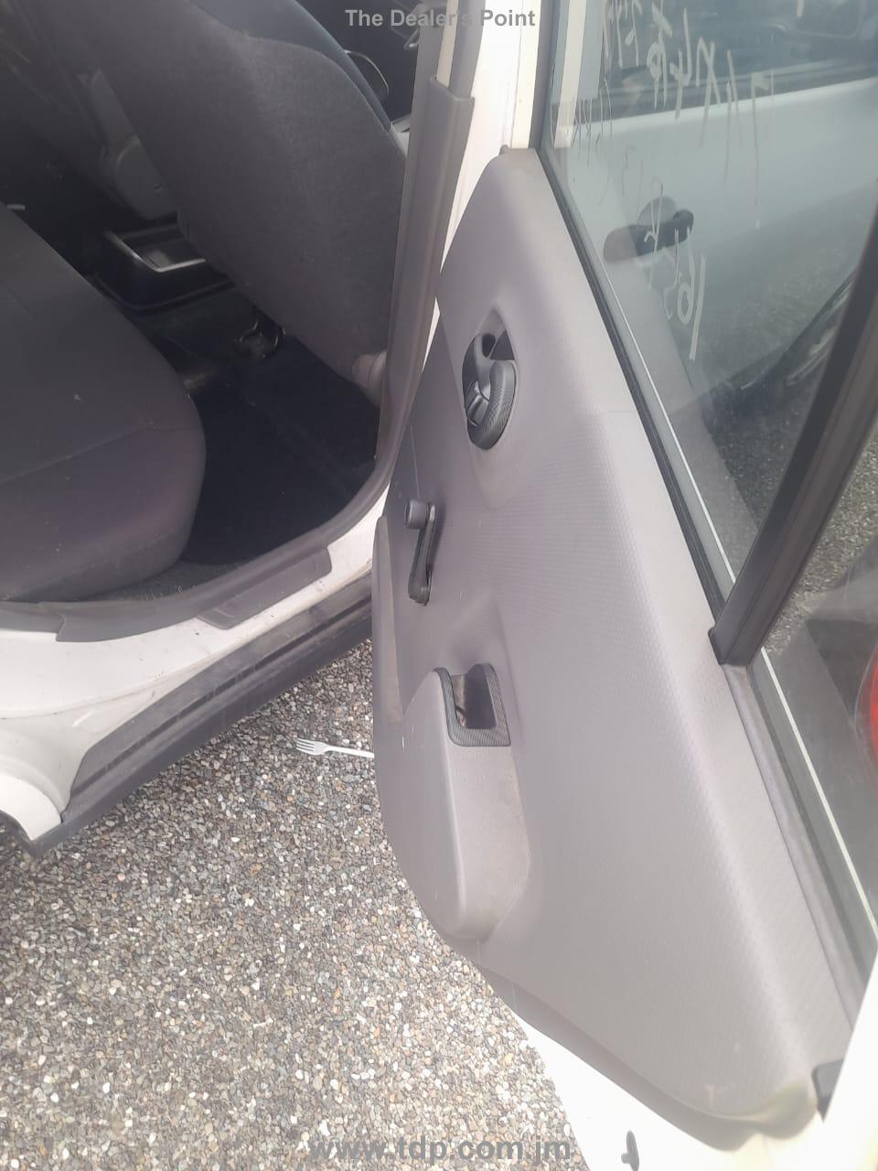 NISSAN NV150 AD 2018 Image 21