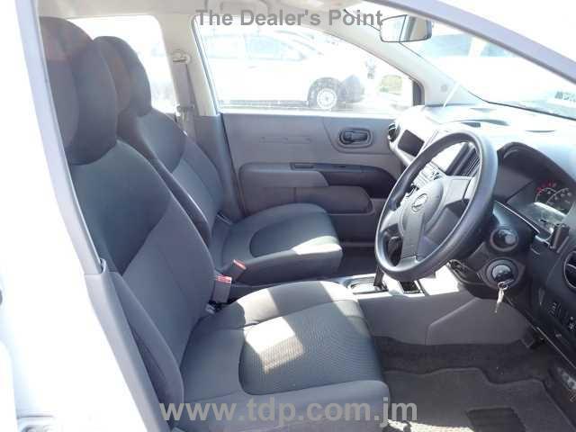 NISSAN A.D S/V 2016 Image 5